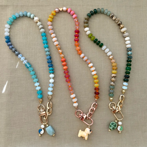 Trendy Rainbow 🌈 Gemstone Crystal Candy Necklace - Picture 10 of 12